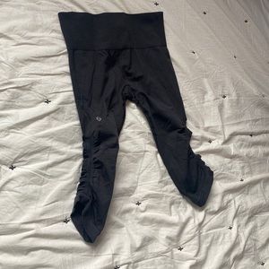Black lululemon crop leggings with seam re sewn